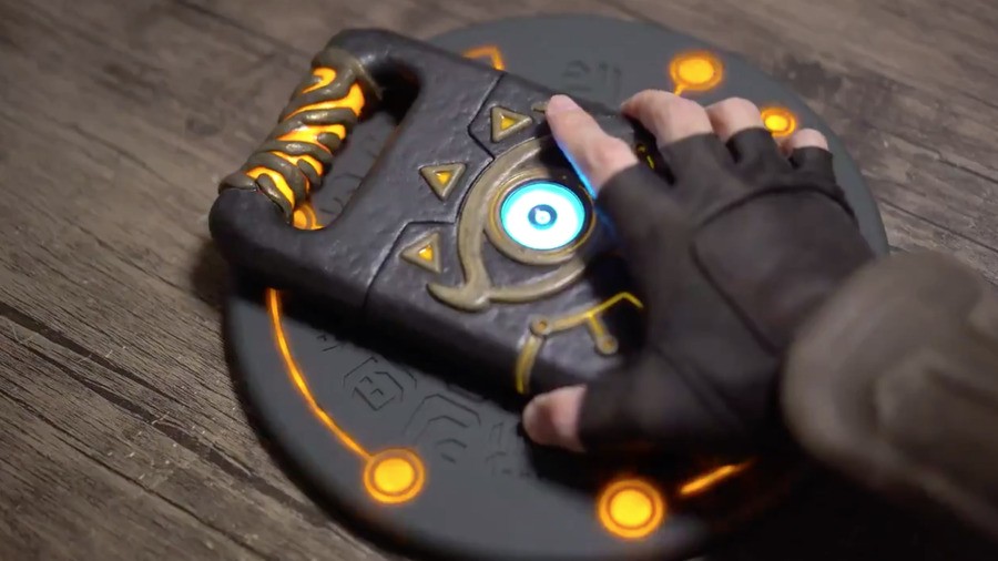 Sheikah Slate Phone Charger