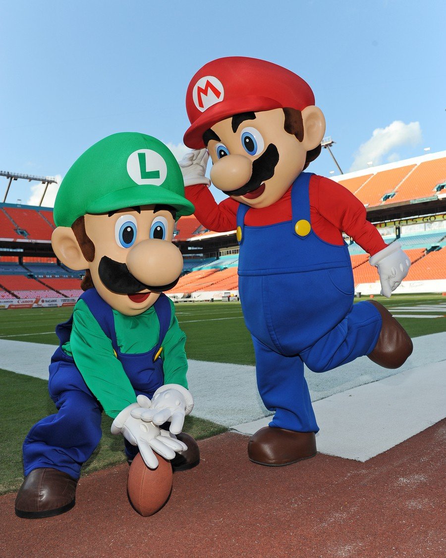 Mario NFL1