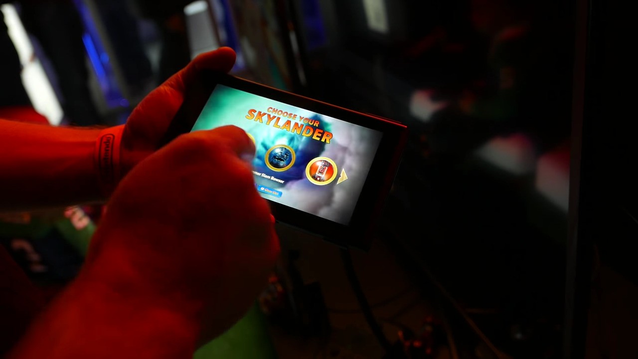 Video: Here's The Switch Touchscreen That Nintendo Apparently Doesn't Want  You To Know About