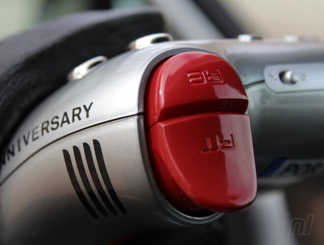 PB Tails Crush 550 TMR Controller For Switch 1 & 2