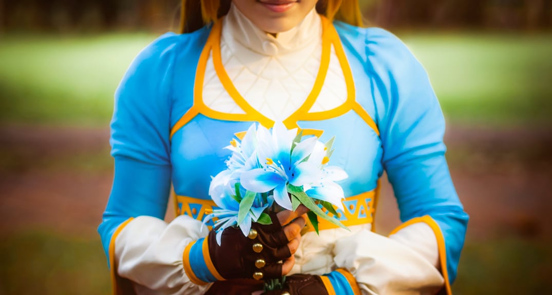 Stunning Zelda: Breath of the Wild Cosplay Celebrates Nintendo Switch Icon