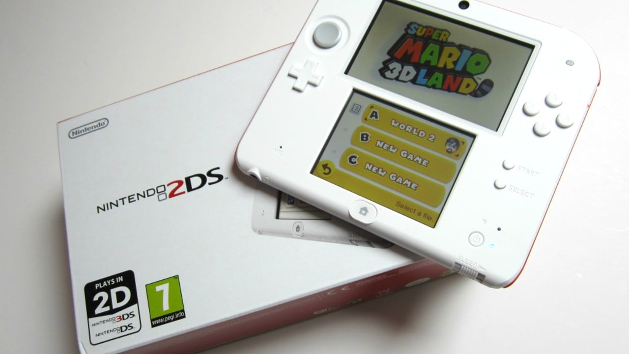 Our hands-on impressions: Nintendo to start selling DSi XL a week before  Apple debuts iPad