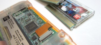 The WonderSwan Color improved on the original in almost every regard, but the FSTN reflective LCD screen is hard to see when not playing in a well-lit environment