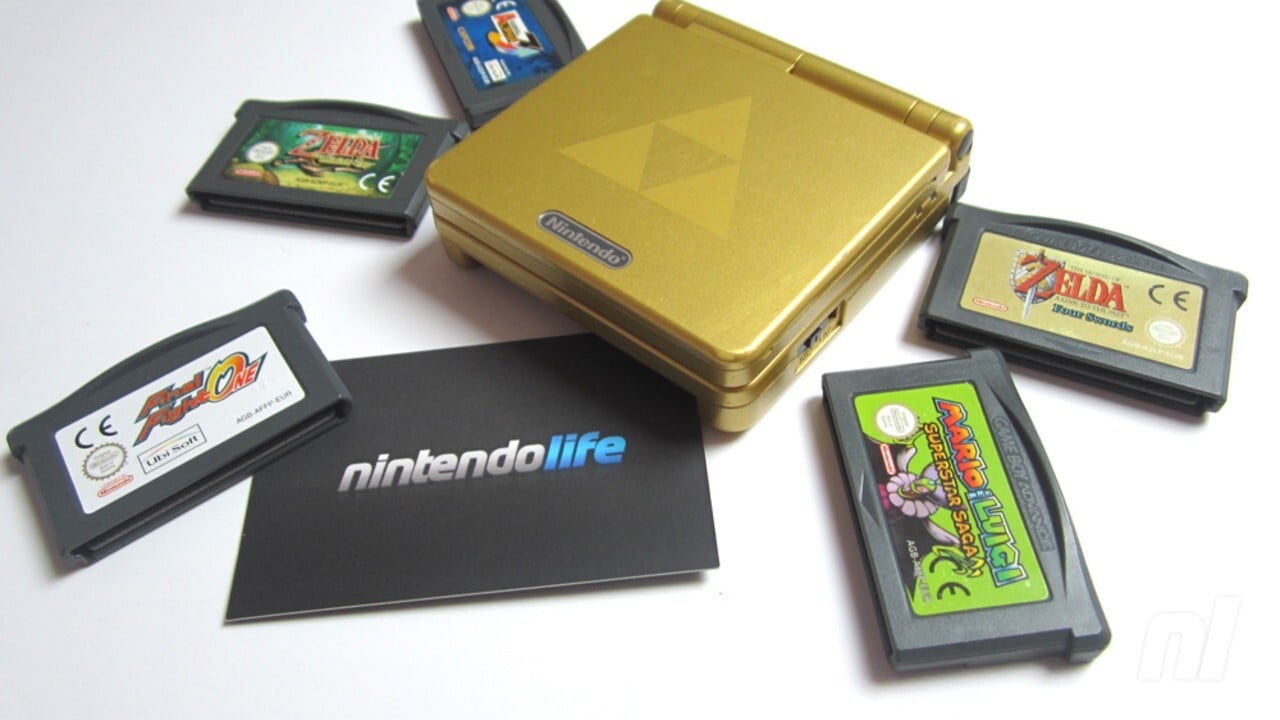 Hardware Classics: The Legend Of Zelda Game Boy Advance SP