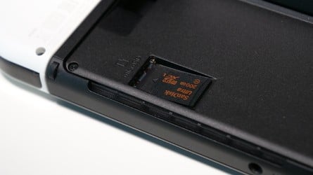 Switch OLED Micro SD slot