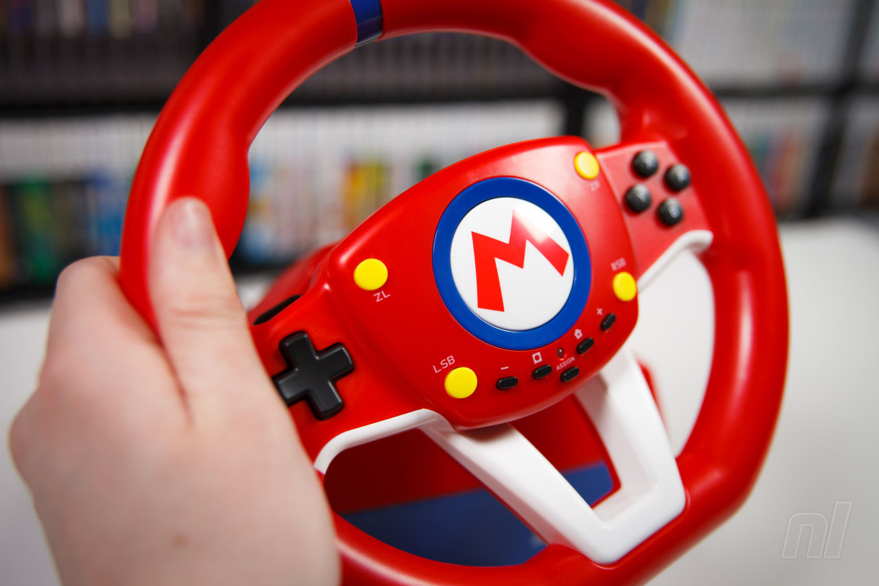 Volant HORI Pro Mini Mario Kart Switch
