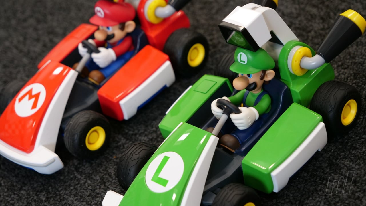 Fans Combine LEGO Super Mario And Mario Kart Live: Home Circuit