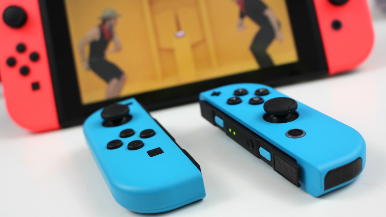 【限定特価】 Nintendo Switch Led Japanese Hardware Sales in April Nintendo Switch