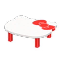 Hello Kitty Table