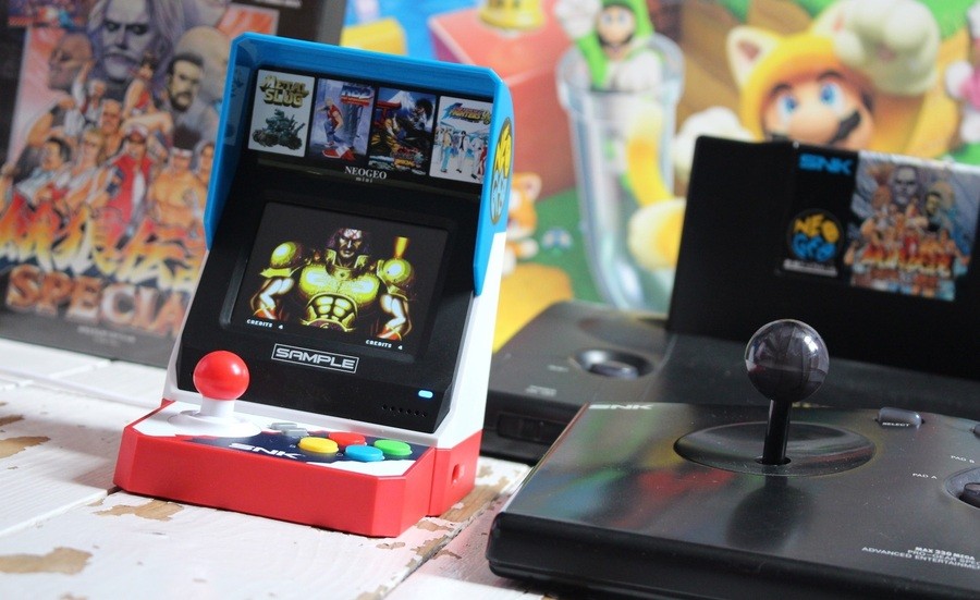 NEO GEO MINI IMG1