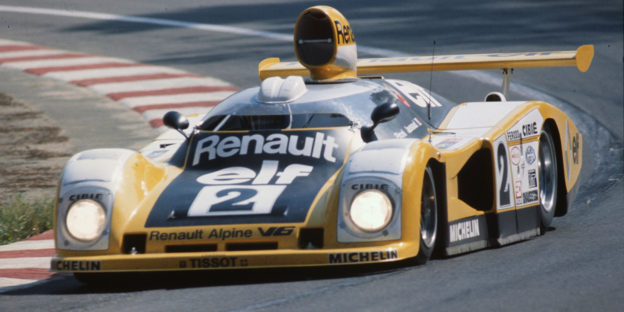 French Manufacturer Renault Rolls Into The Project CARS
