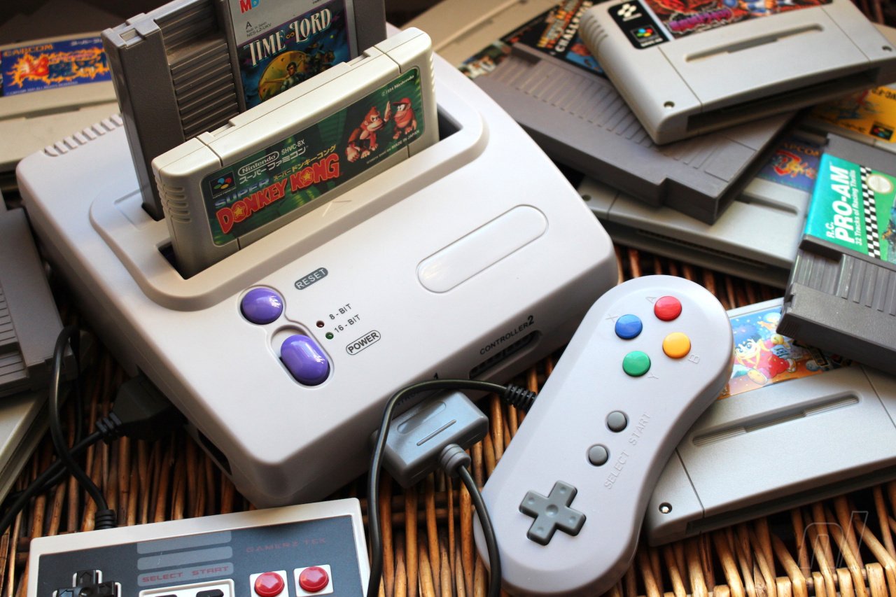 Flash-Cart Lets You Play SNES ROMs on Original Console