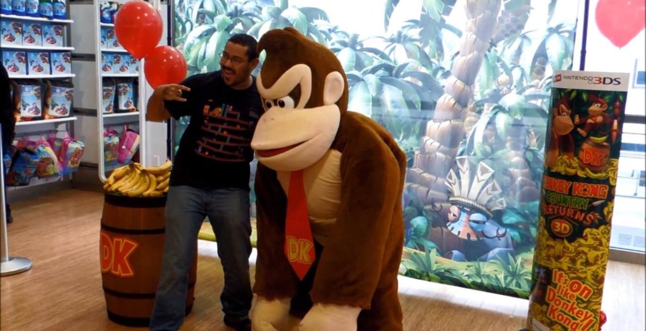 Video: Check Kong this Nintendo World Launch Event | Life