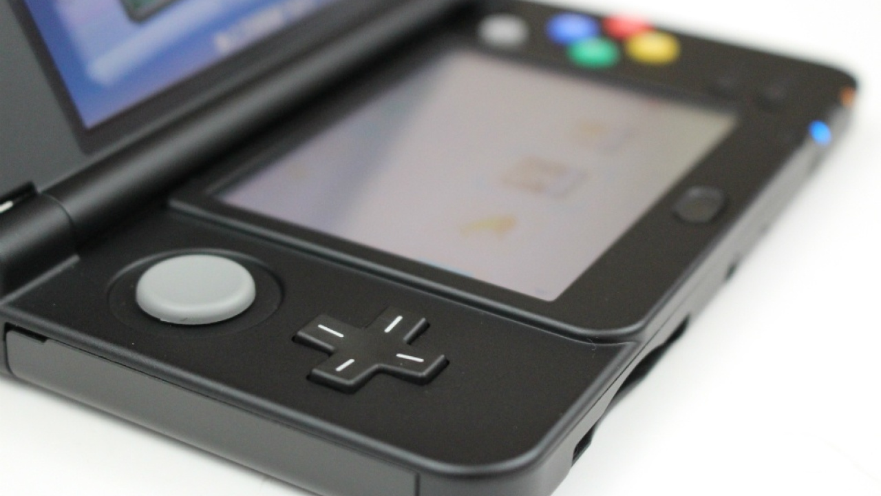 Nintendo 3DS eShop packs solid features, skimpy lineup