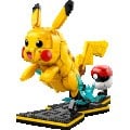 LEGO Pokémon Pikachu and Poké Ball (72152)