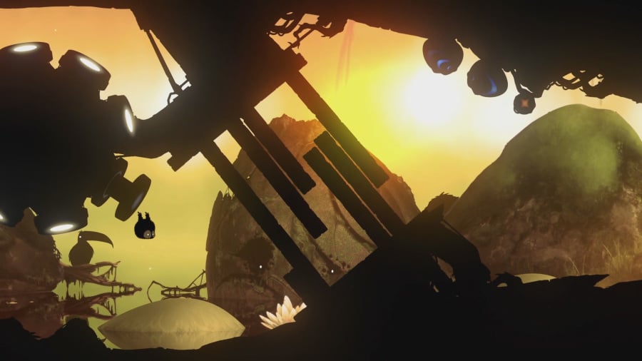BADLAND: Game of the Year Edition Review - Screenshot 2 of 4