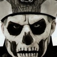 Papa_Emeritus